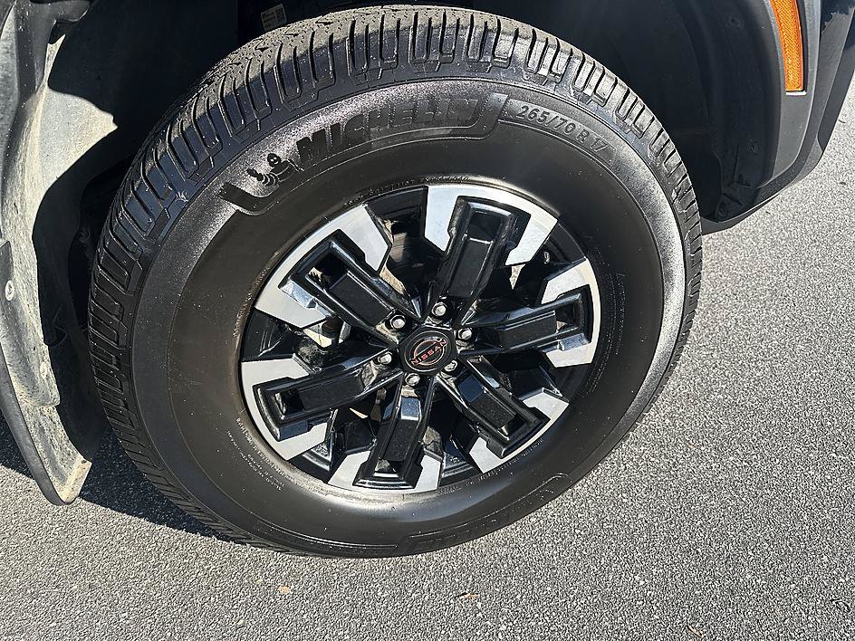 Certified 2022 Nissan Frontier PRO-4X w/ Technology Package AWD/4WD image 12