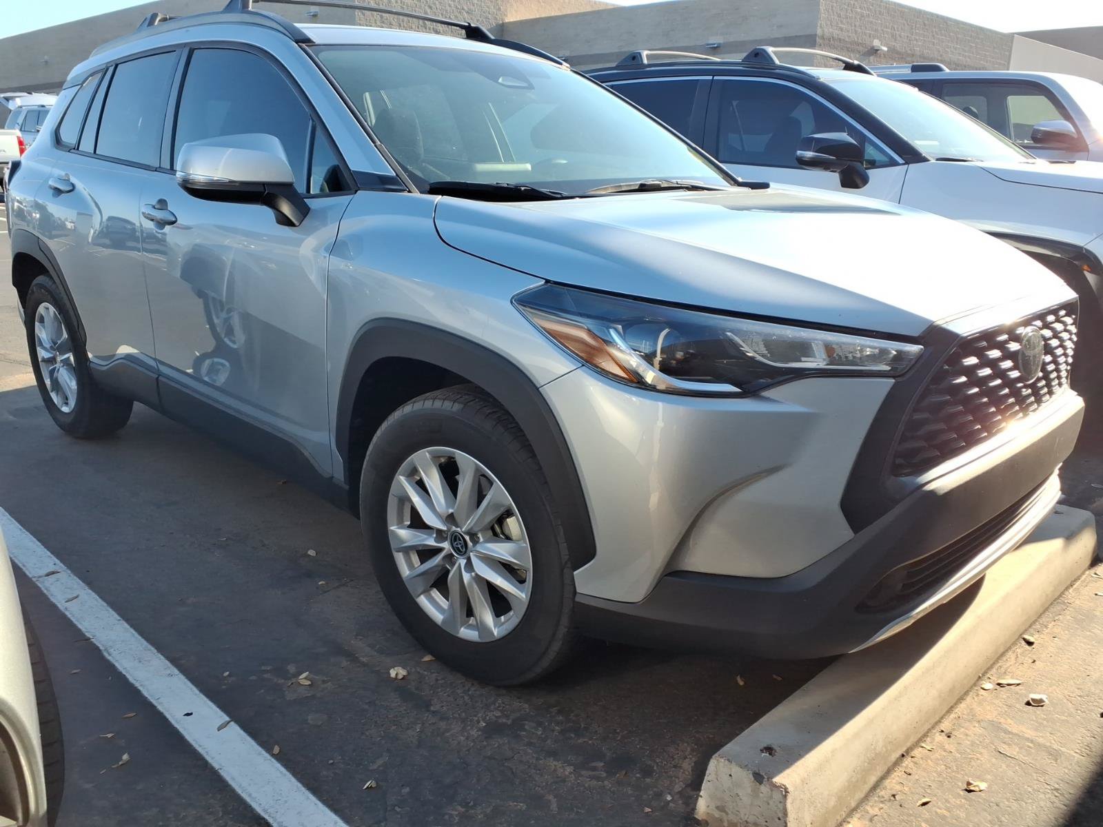 Certified 2023 Toyota Corolla Cross LE FWD image 2