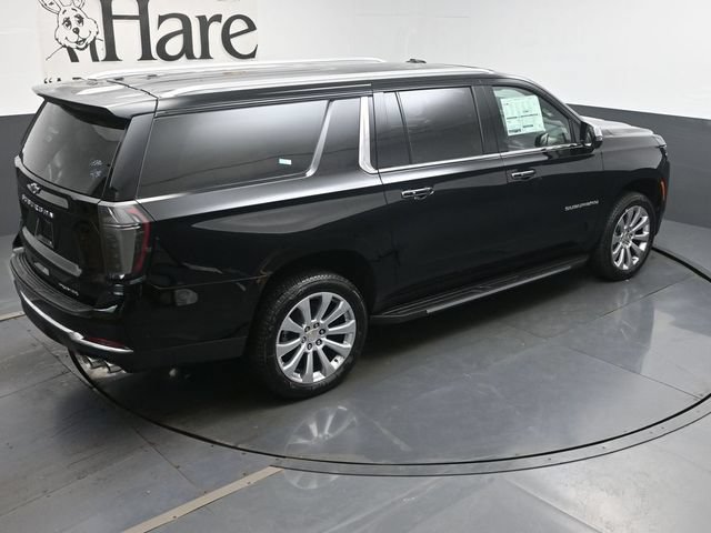 New 2026 Chevrolet Suburban Premier w/ Sun And Tow Package AWD/4WD image 19