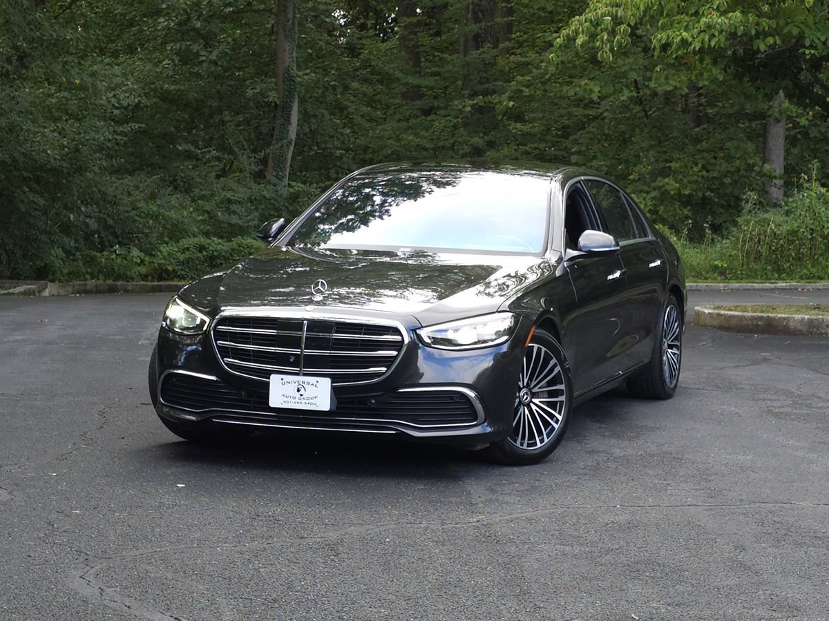 Used 2023 Mercedes-Benz S 580e 4MATIC Sedan w/ Warmth & Comfort Package image 1