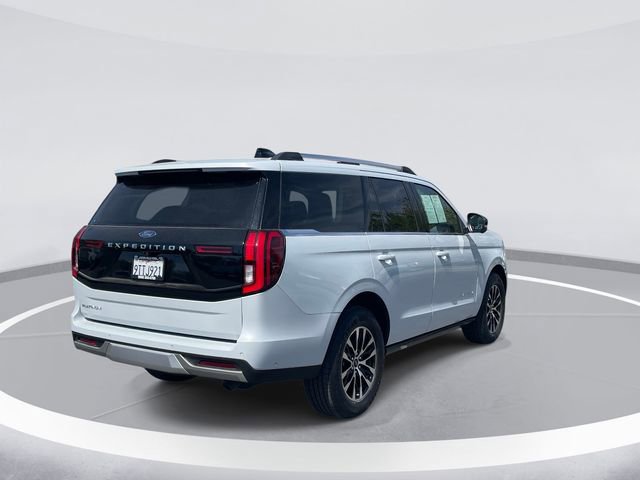 Certified 2025 Ford Expedition Platinum AWD/4WD image 5
