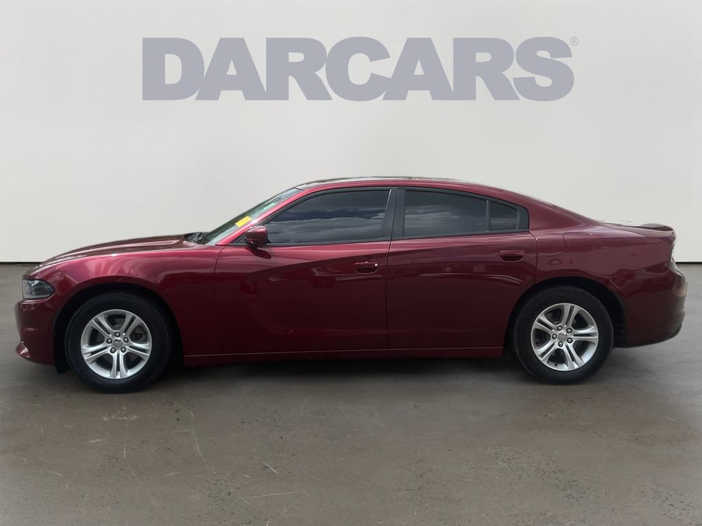 Used 2021 Dodge Charger SXT w/ Leather Interior Group RWD image 4