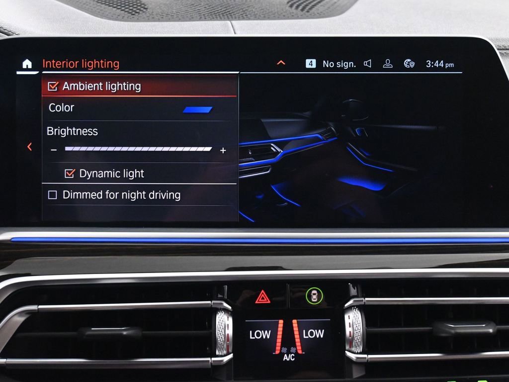 Used 2020 BMW X5 xDrive40i w/ M Sport Package image 41