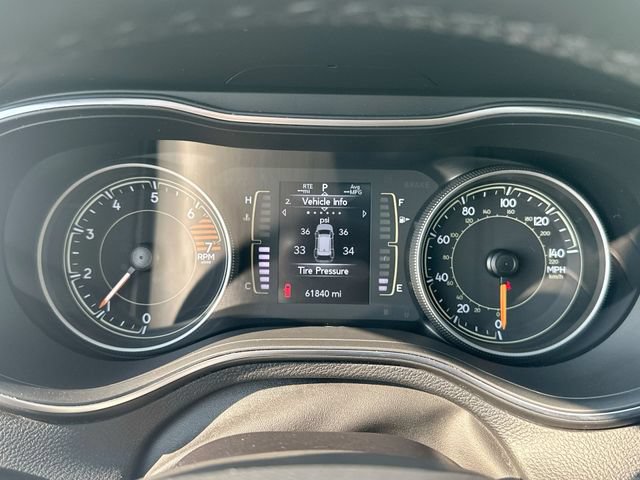 Used 2020 Jeep Cherokee Latitude Plus AWD/4WD image 17