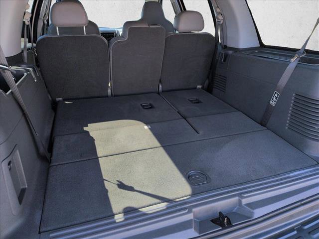 Used 2003 Ford Expedition XLT image 6