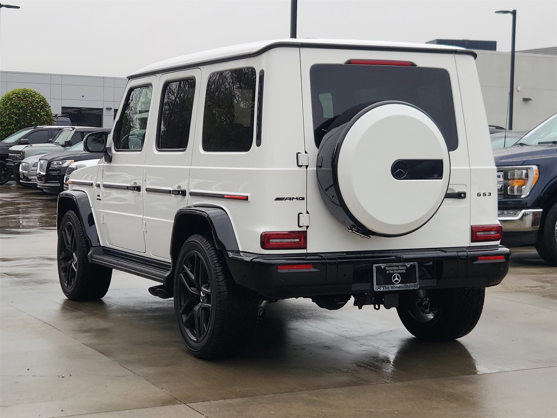 Used 2025 Mercedes-Benz G 63 AMG 4MATIC image 9