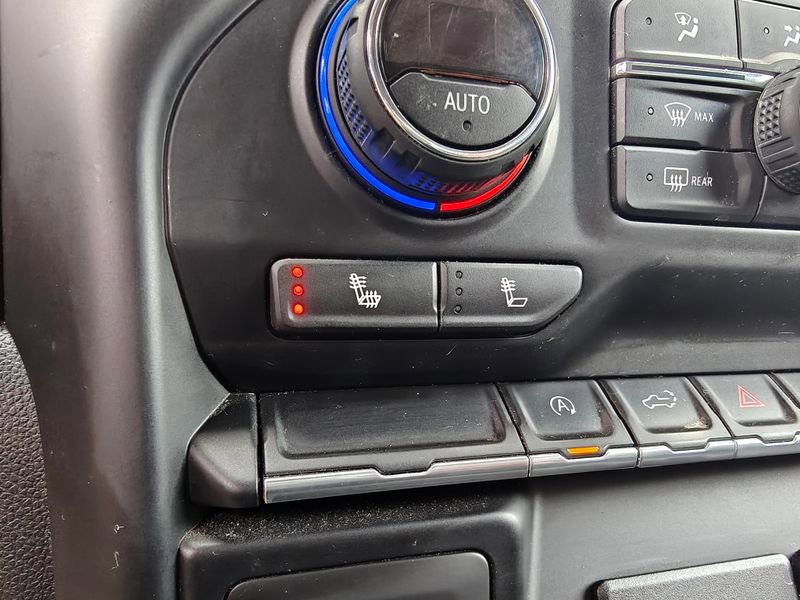 Used 2019 Chevrolet Silverado 1500 LT w/ All-Star Edition image 31