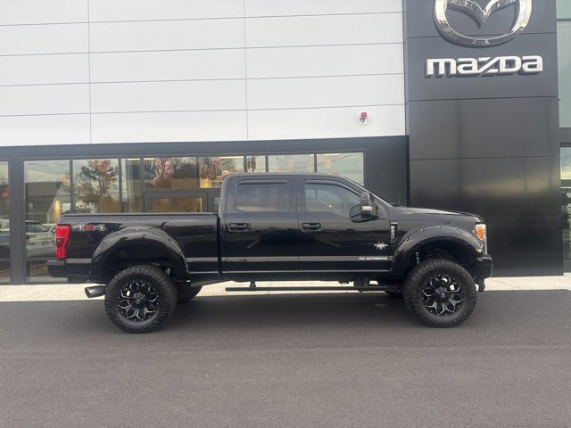 Used 2017 Ford F250 Lariat w/ Lariat Ultimate Package image 2