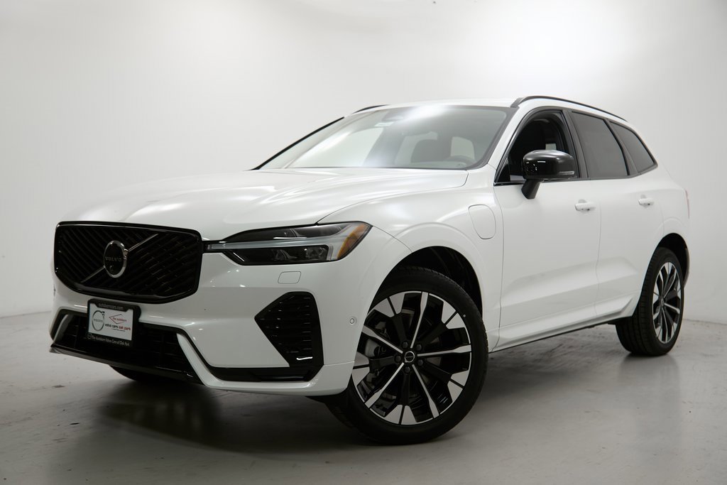 New 2026 Volvo XC60 T8 Plus w/ Climate Package image 2
