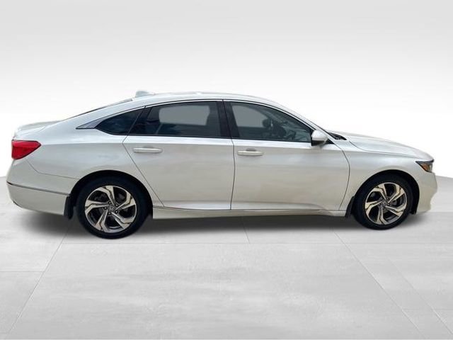 Used 2018 Honda Accord EX-L image 8