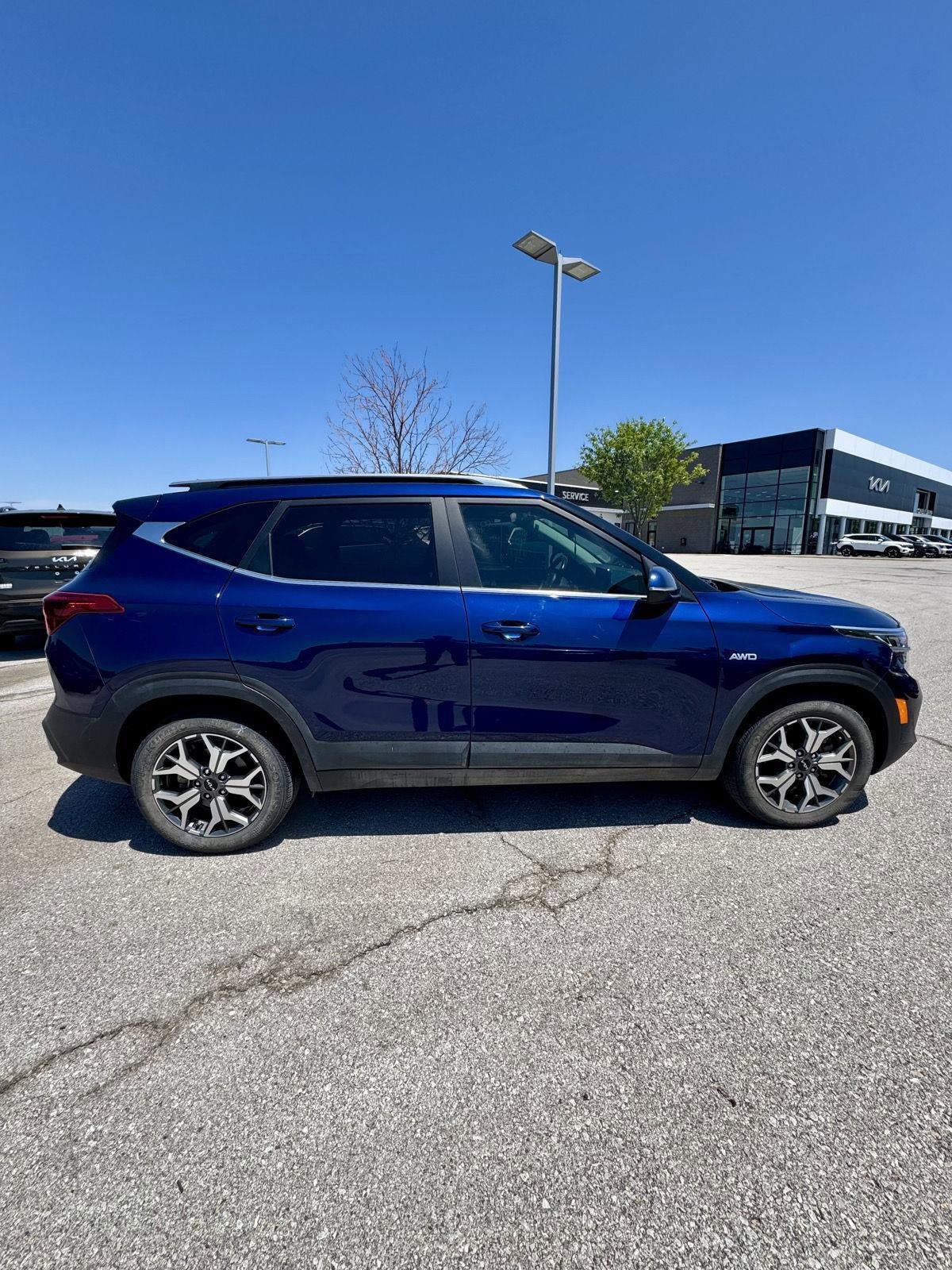Certified 2023 Kia Seltos EX AWD/4WD image 6