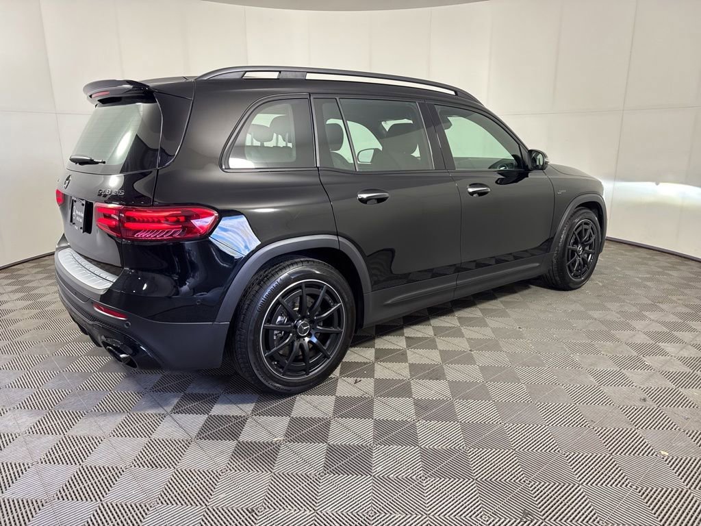 Used 2025 Mercedes-Benz GLB 35 AMG 4MATIC image 6