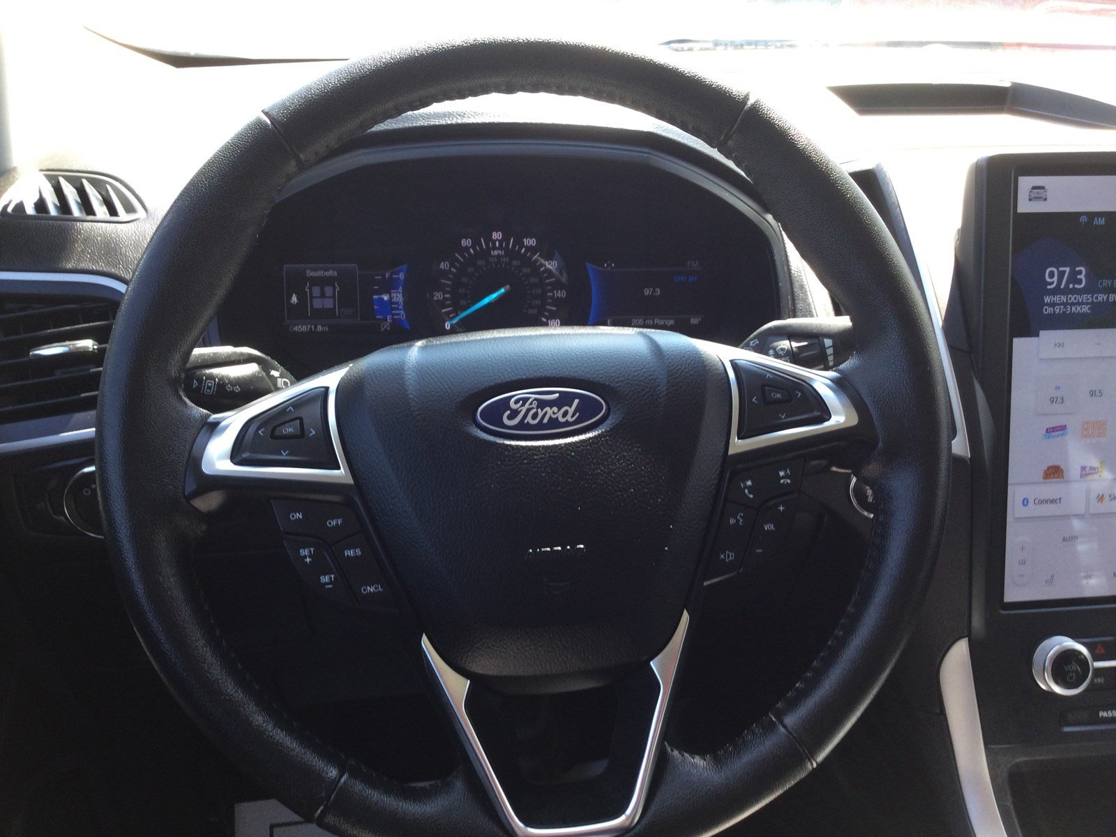 Used 2022 Ford Edge SEL AWD/4WD image 15