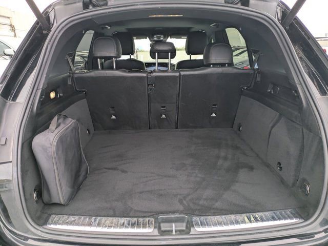 Used 2024 Mercedes-Benz GLE 450e 4MATIC image 11