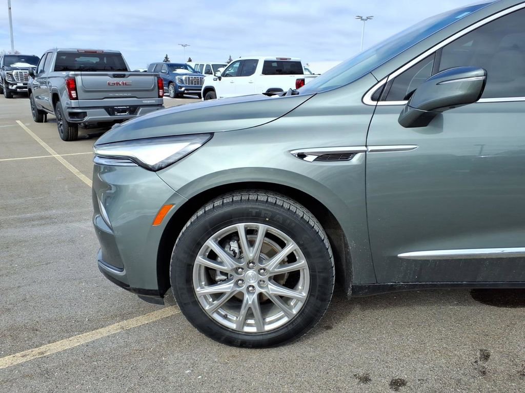 Certified 2022 Buick Enclave Premium w/ Experience Buick Package image 26