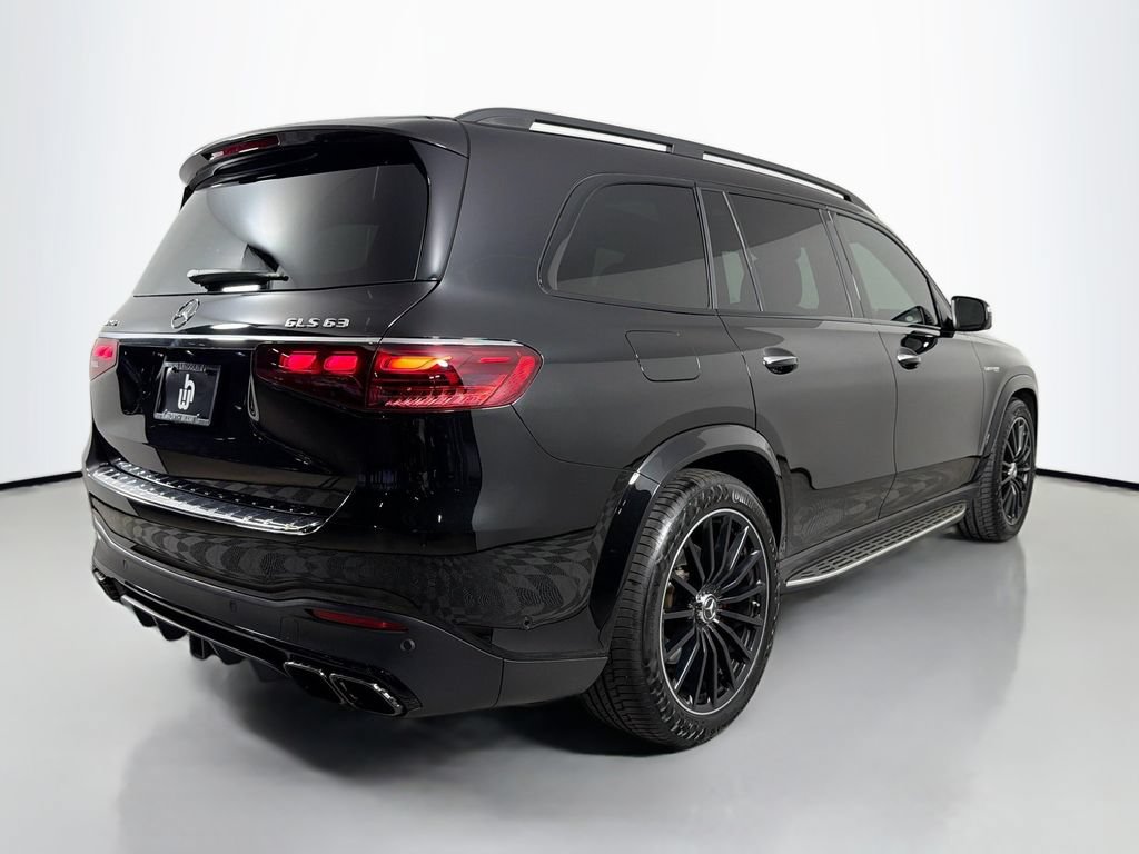 Used 2024 Mercedes-Benz GLS 63 AMG 4MATIC image 5