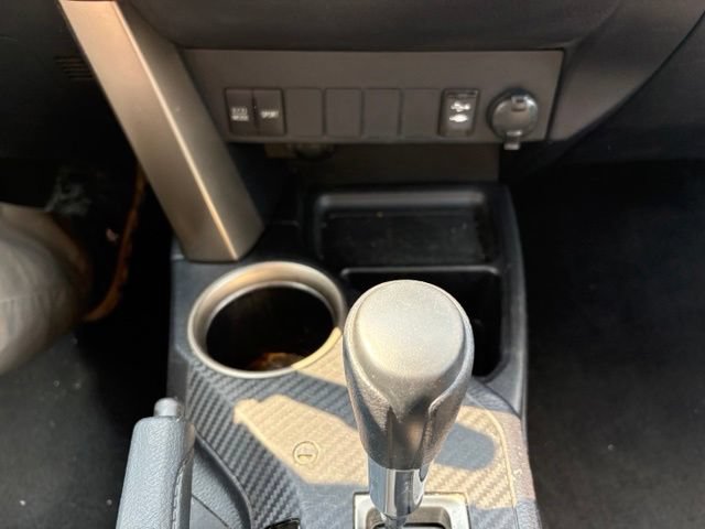 Used 2013 Toyota RAV4 XLE AWD/4WD image 20