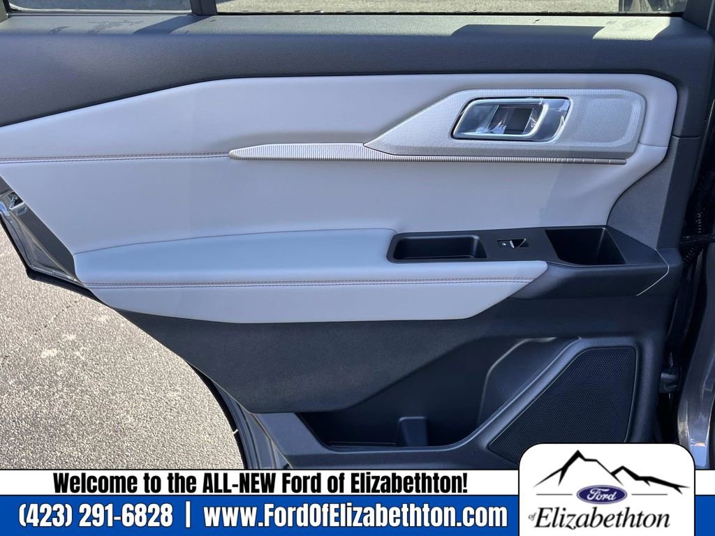 New 2026 Ford Explorer Active image 17
