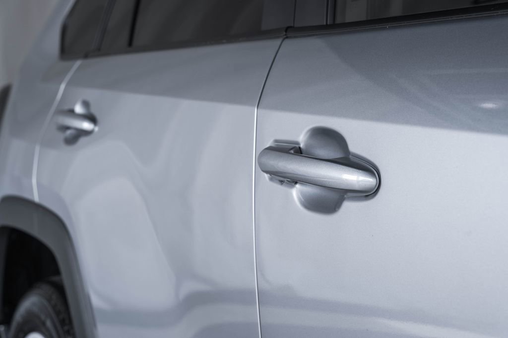 Used 2025 Toyota RAV4 LE image 13