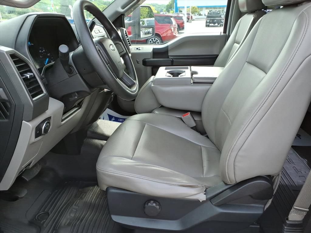 Used 2017 Ford F250 XL w/ Power Equipment Group AWD/4WD image 15