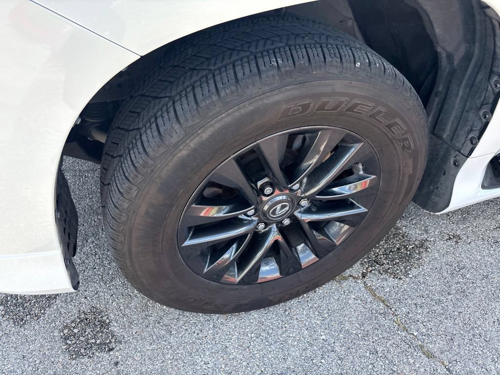 Certified 2020 Lexus GX 460 Premium w/ Premium Package AWD/4WD image 9