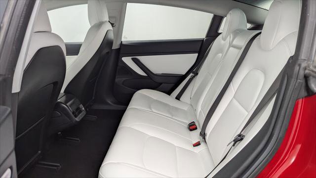Used 2018 Tesla Model 3 Performance image 16