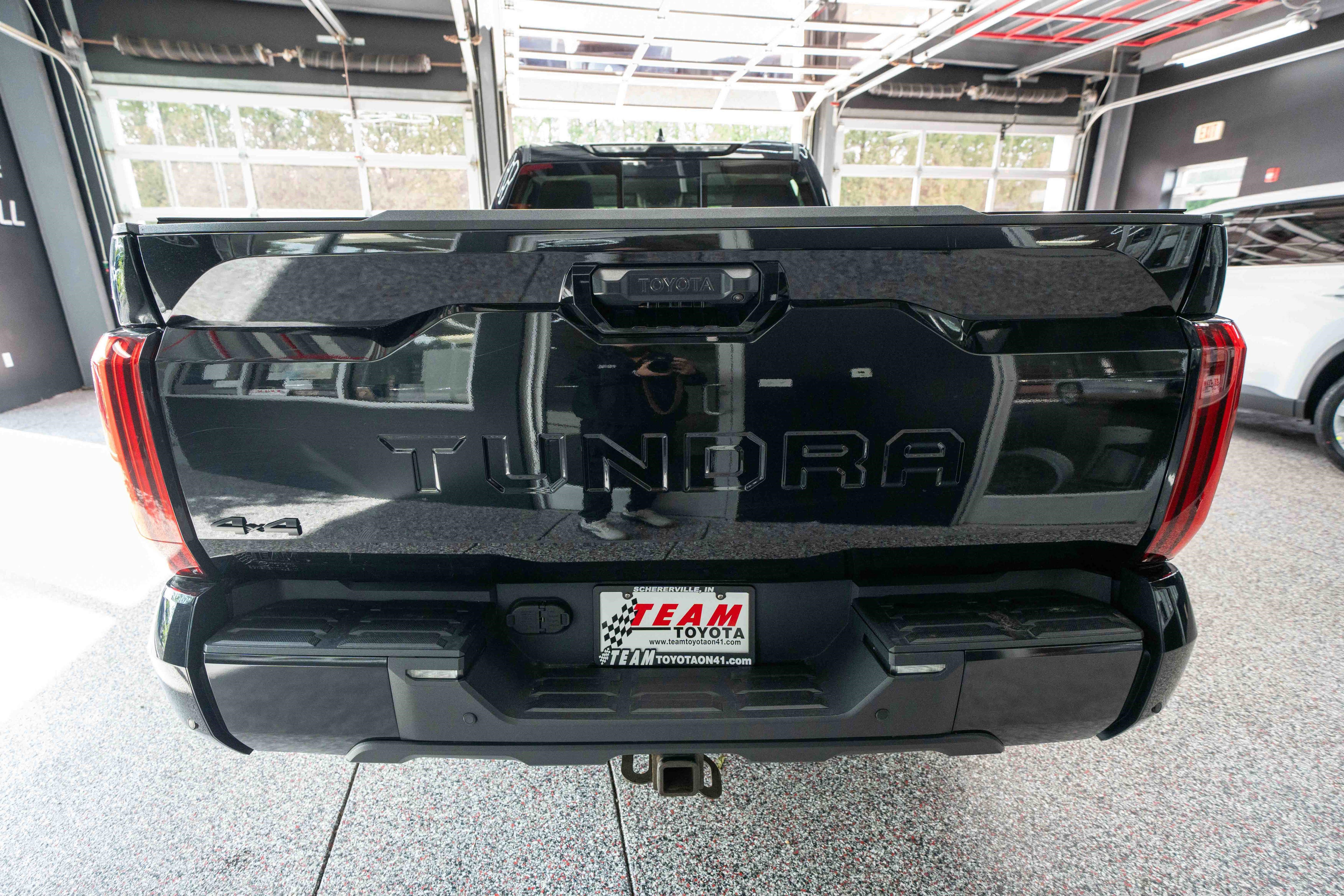 Used 2022 Toyota Tundra SR5 w/ TRD Sport Package AWD/4WD image 3