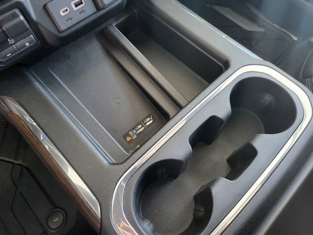 Used 2019 Chevrolet Silverado 1500 High Country w/ Technology Package image 26