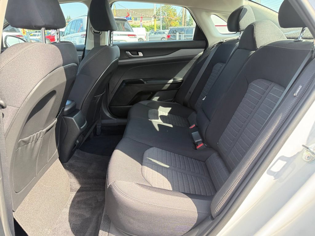 Used 2025 Kia K5 LXS FWD image 11