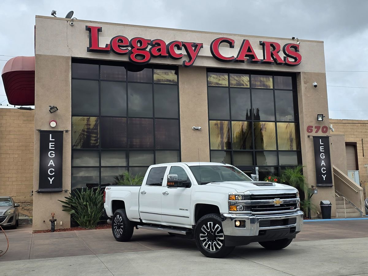 Used 2019 Chevrolet Silverado 3500 LTZ w/ Duramax Plus Package image 2
