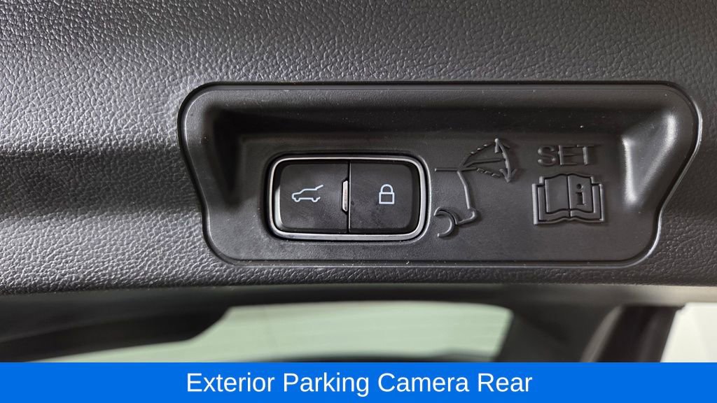 Used 2023 Ford Explorer Limited w/ Equipment Group 301A image 12