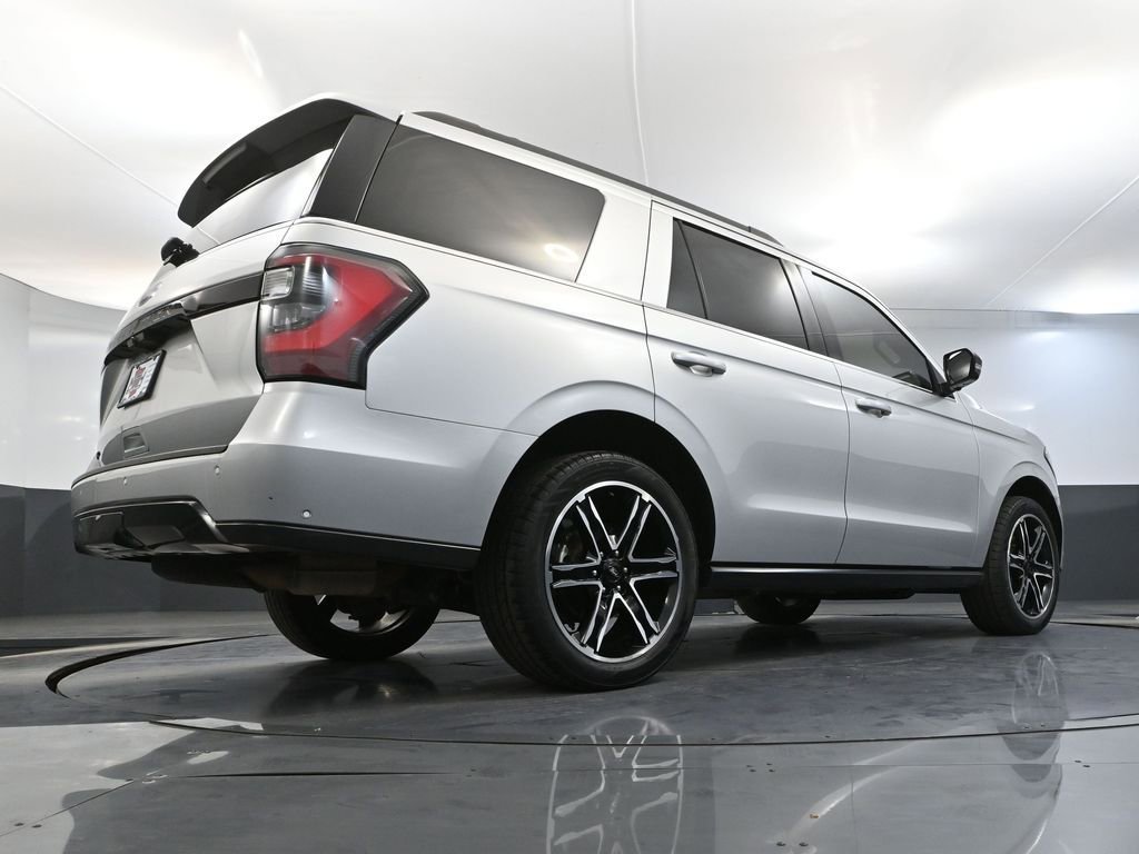 Used 2019 Ford Expedition Limited w/ Equipment Group 303A image 62