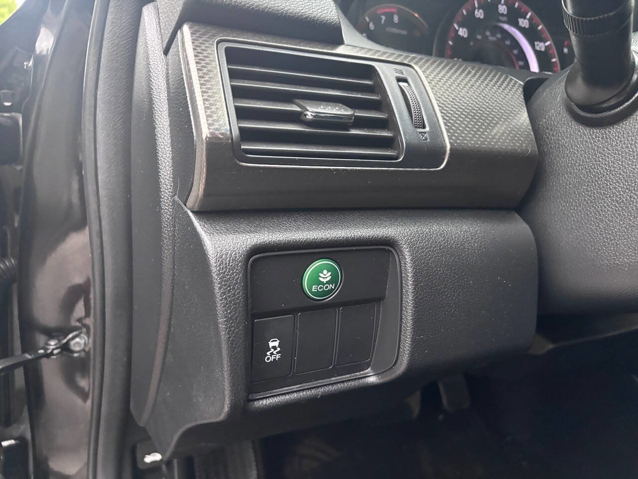 Used 2016 Honda Accord EX image 29
