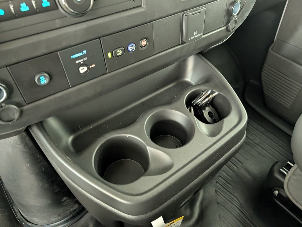 New 2025 GMC Savana 2500 w/ Driver Convenience Package image 22