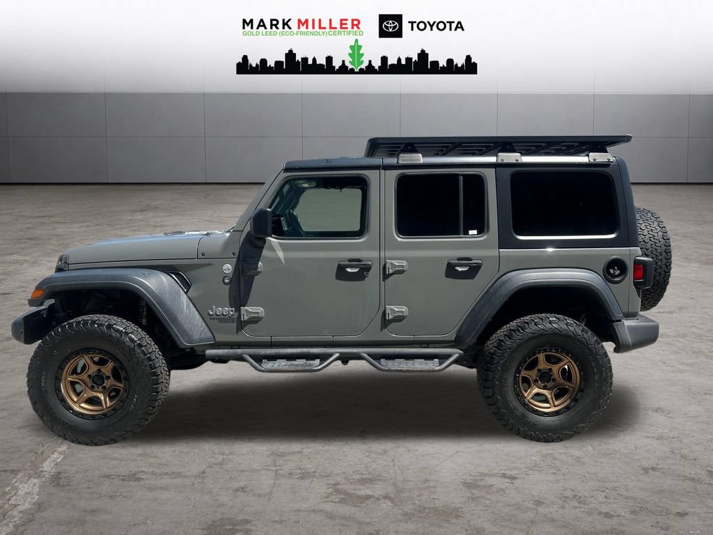 Used 2018 Jeep Wrangler Unlimited Sport S AWD/4WD image 2