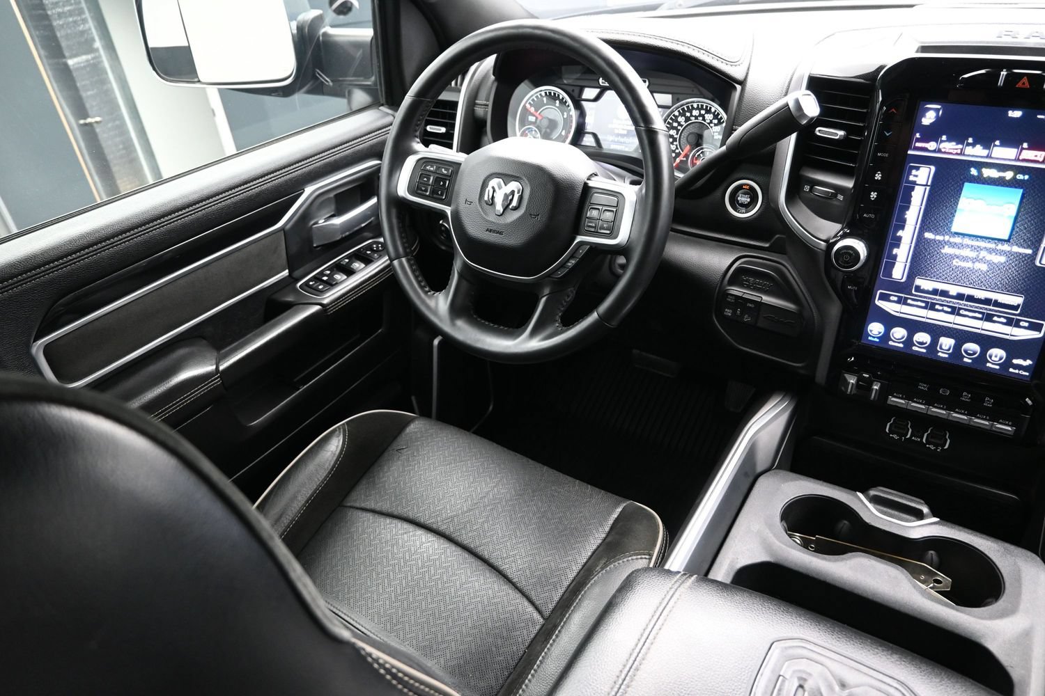 Used 2020 RAM 2500 Laramie AWD/4WD image 23