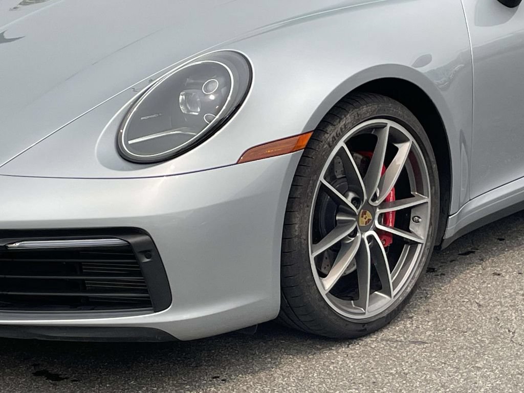 Used 2020 Porsche 911 Carrera S RWD image 7