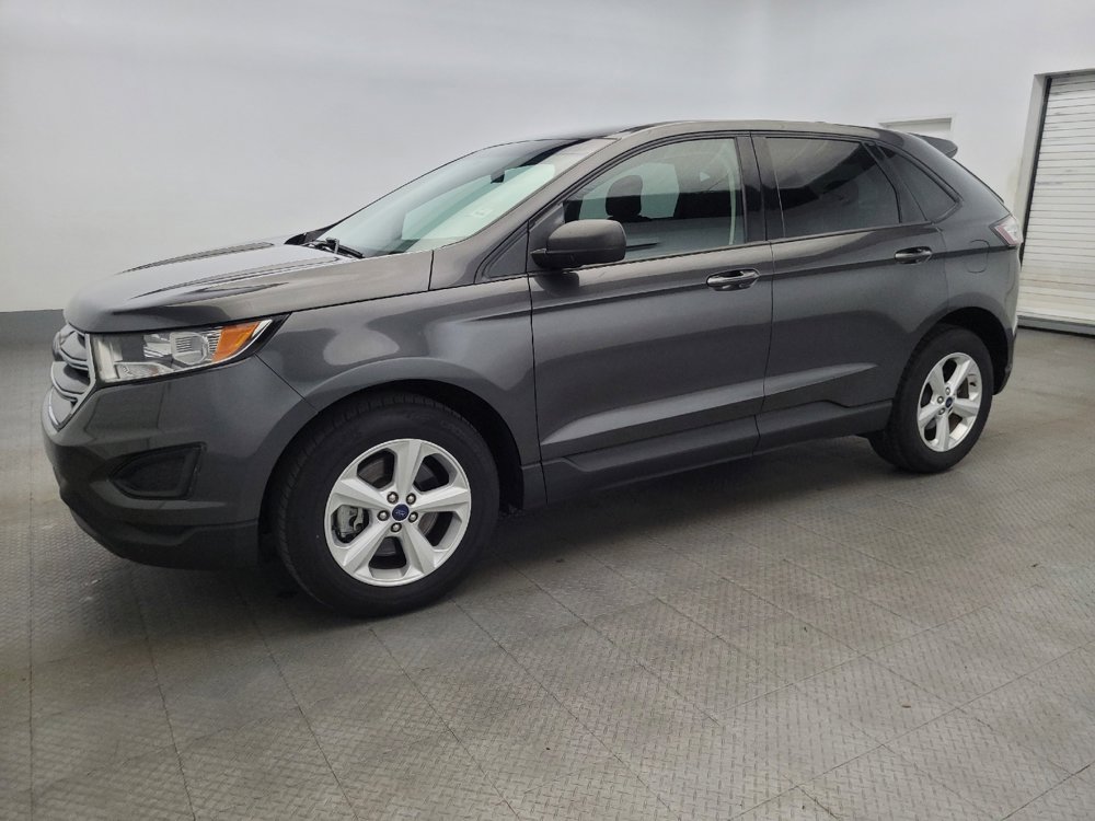 Used 2017 Ford Edge SE w/ Cargo Accessory Package image 2