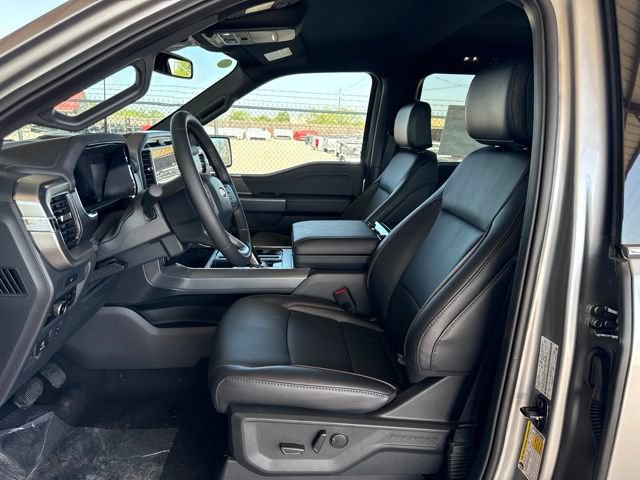 New 2026 Ford F150 Lariat w/ Equipment Group 501A Mid AWD/4WD image 13