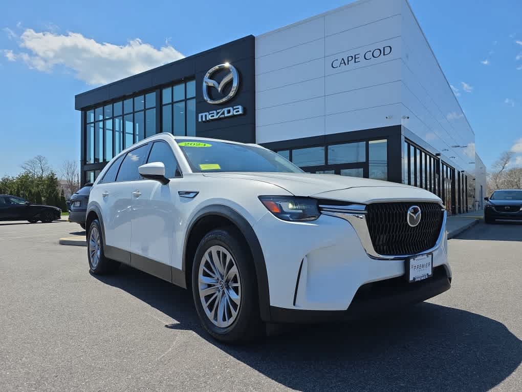 Used 2024 MAZDA CX-90 Plug-In Hybrid w/ Preferred AWD/4WD image 2