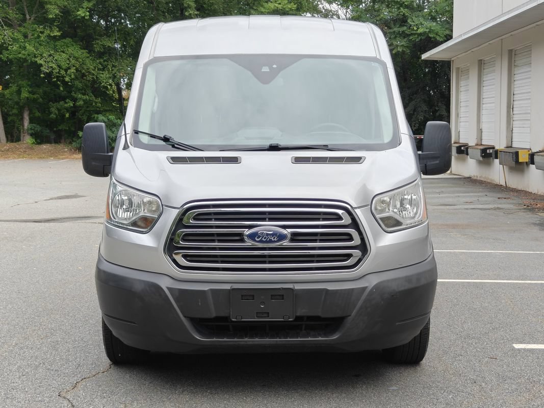 Used 2016 Ford Transit 350 XLT RWD image 8
