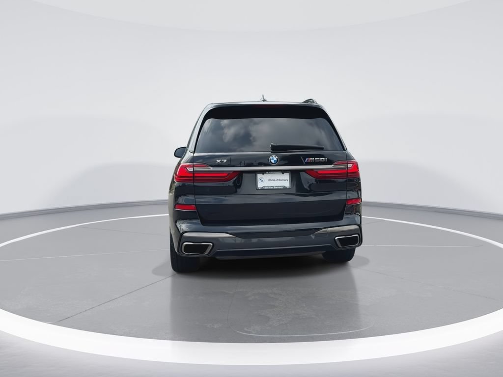 Used 2022 BMW X7 M50i w/ Cold Weather Package AWD/4WD image 7