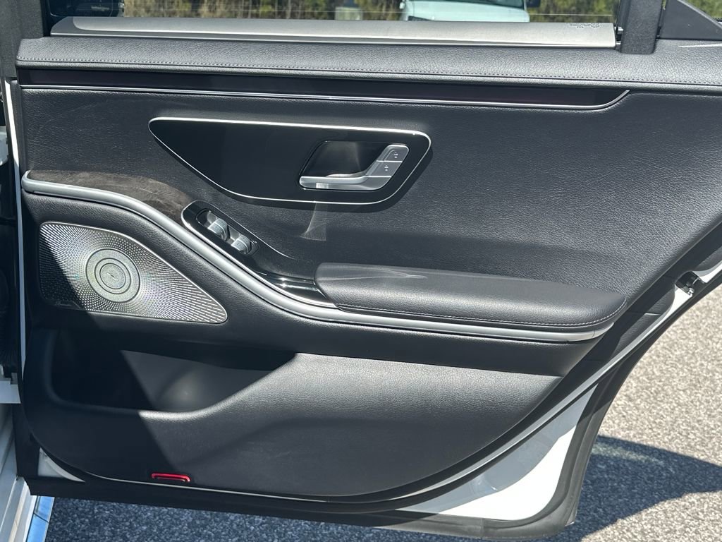 Certified 2023 Mercedes-Benz S 500 4MATIC w/ AMG Line image 32
