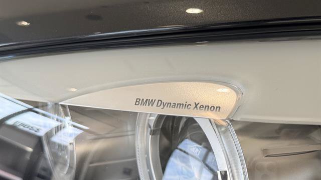 Used 2012 BMW 750i RWD image 7