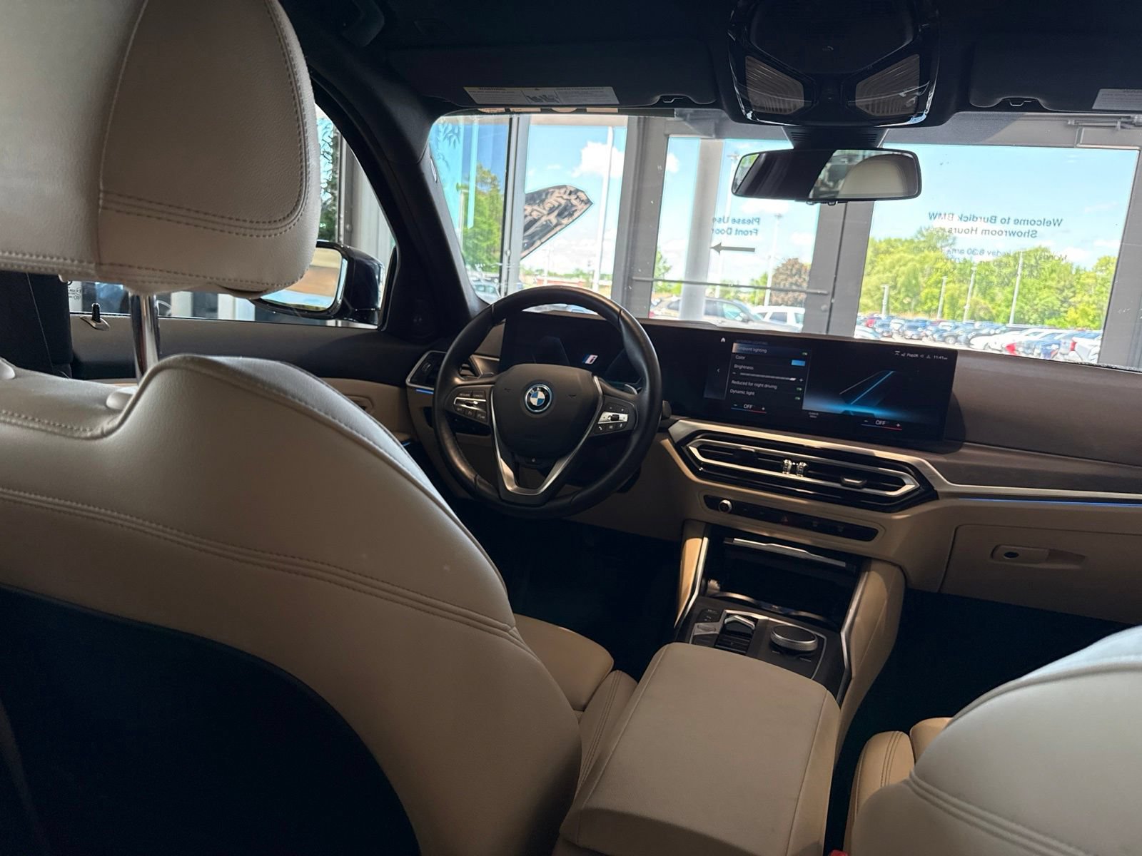 Certified 2023 BMW 330e xDrive w/ Premium Package AWD/4WD image 31