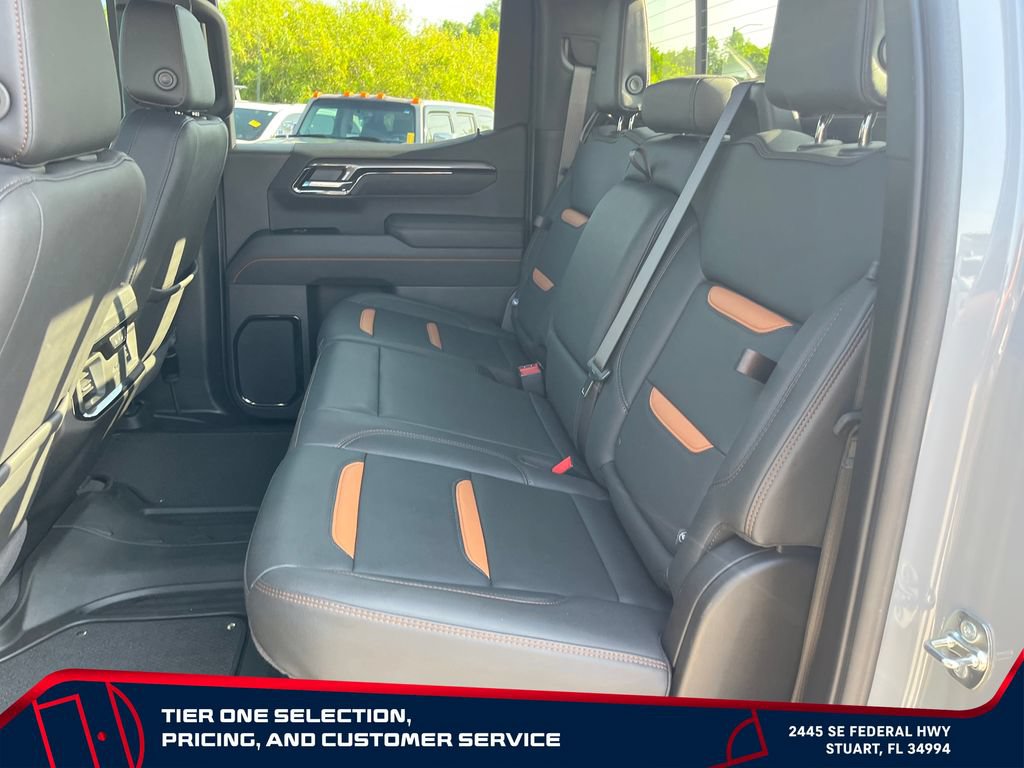 Used 2025 GMC Sierra 1500 AT4 w/ AT4 Premium Package AWD/4WD image 29