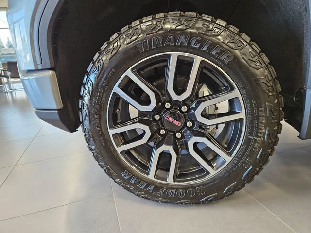 New 2026 GMC Sierra 1500 AT4 w/ AT4 Premium Package AWD/4WD image 12