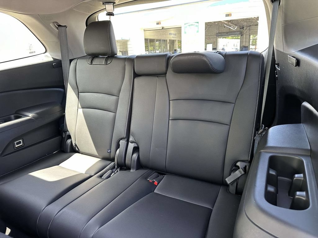 Used 2021 Honda Pilot Special Edition image 12