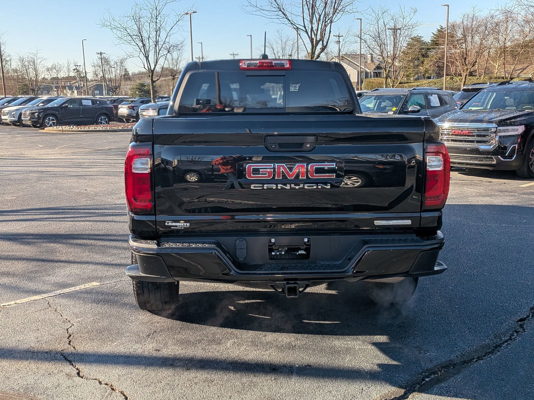 Used 2023 GMC Canyon Elevation w/ Convenience Package image 8