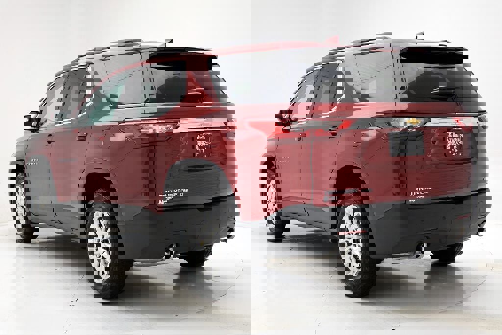 Used 2020 Chevrolet Traverse LT image 7